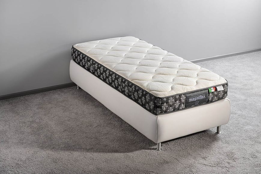 Матрас беспружинний Magniflex Magni-9 80x190 см &mdash; Morfey.ua