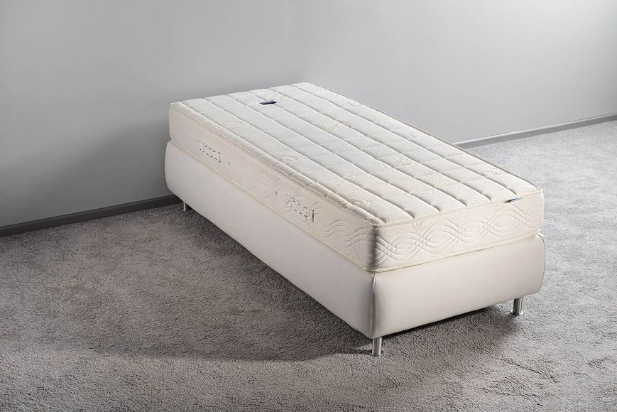 Матрас беспружинний Magniflex Naturcomfort MY24 80x190 см &mdash; Morfey.ua