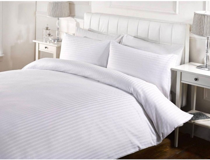 Комплект постільної білизни Good-Dream Сатин-Страйп White Сімейний 145x210х2 (GDSSWBS1452102) Комплект постільної білизни Good-Dream Сатин-Страйп White Сімейний 145x210х2 (GDSSWBS1452102)
